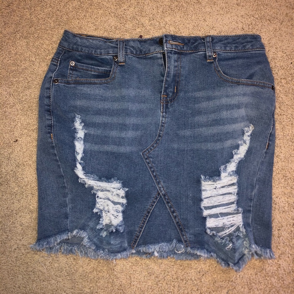 Rue 21 medium denim skirt